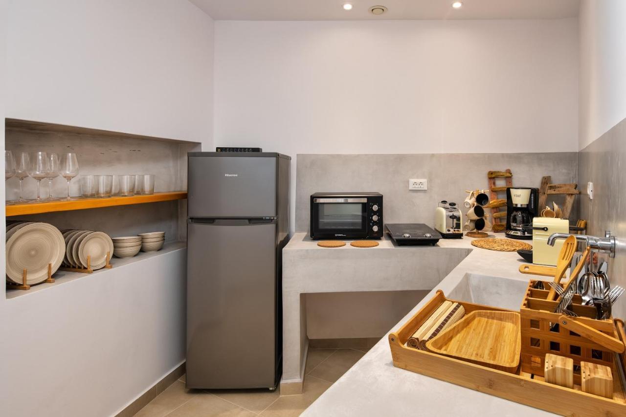 Astivi Santorini Apartments Pýrgos Buitenkant foto