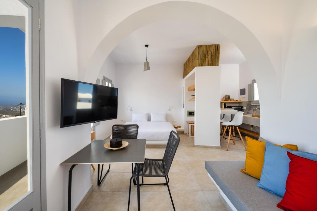 Astivi Santorini Apartments Pýrgos Buitenkant foto