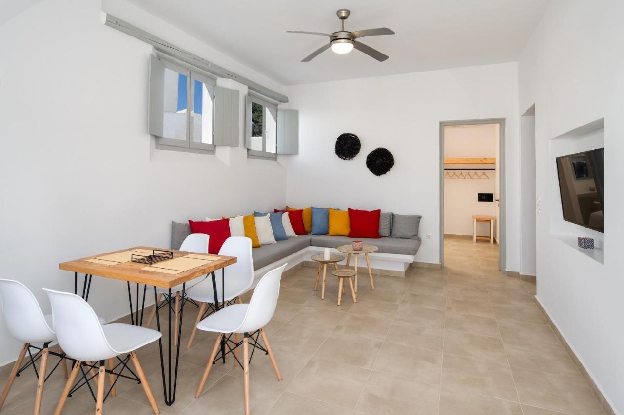 Astivi Santorini Apartments Pýrgos Buitenkant foto
