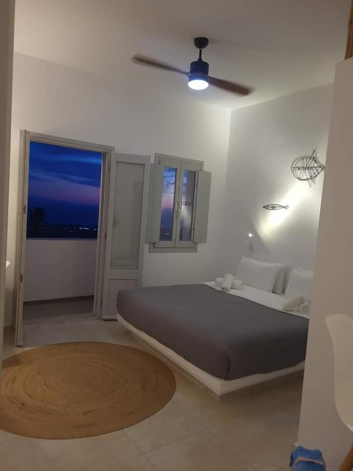 Astivi Santorini Apartments Pýrgos Buitenkant foto